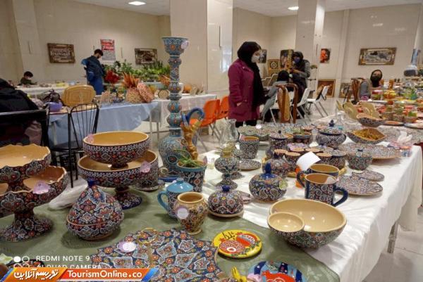 برگزاری نمایشگاه صنایع دستی یلدایی ناردون در ملایر